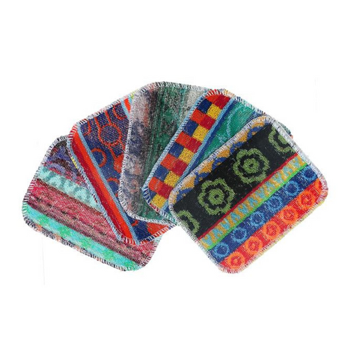 Assorted WOW Scrub Original pads in various colorful patterns, 6.75 x 5 inches, one chosen at random