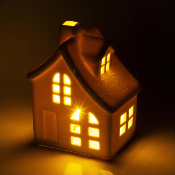 PORCELAIN WHITE HOUSE