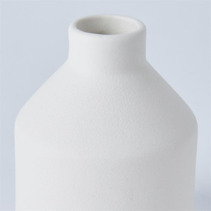 CERAMIC BUD VASE - 3"D X 4"H