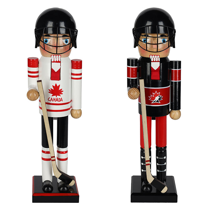 WOODEN HOCKEY PLAYER NUTCRACKER