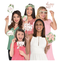 LOVE AND LEAVES PHOTO PROPS